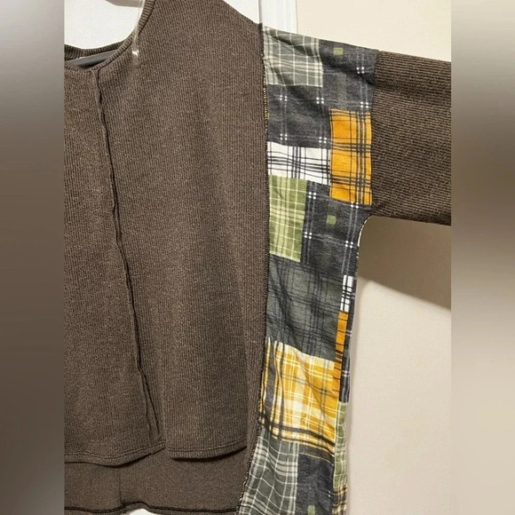 NWT Women’s Boutique Shirt - Picture 6 of 9